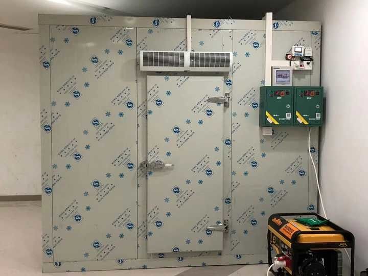 10m3 Koelruimte Verkocht apart Koelruimte Gordijnen Ventilatorplanken -18°C Koelruimte Kamer